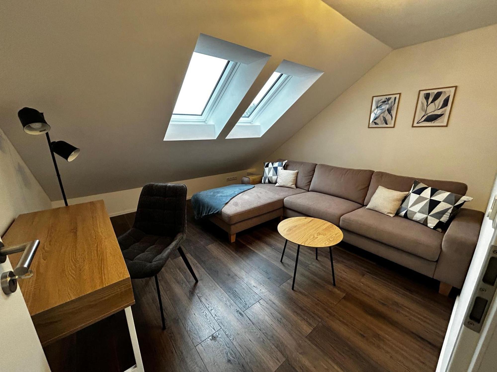 Moderne Ferienwohnung Fuer Familien Im Dachgeschoss Bosau Екстериор снимка